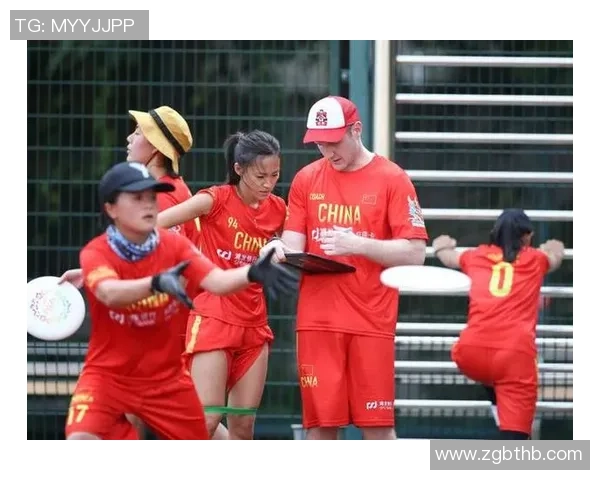 广州飞盘队技术争议引发热议球员表现与战术分析成焦点