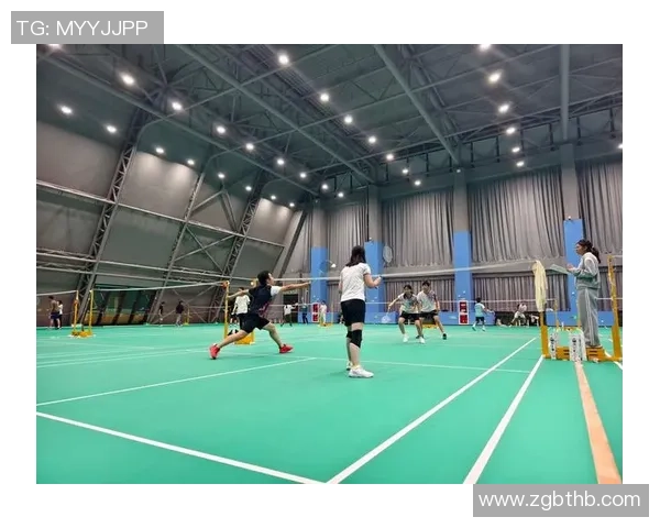 羽毛球盛宴:深入解析成都羽毛球队的团队协作与默契配合 羽毛球盛宴:深入解析成都羽毛球队的团队协作与默契配合