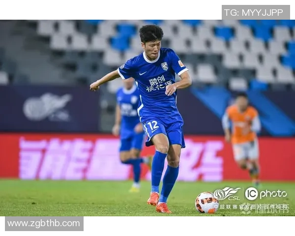 武汉网球队的默契配合助力联赛表现出色展现团队精神与实力